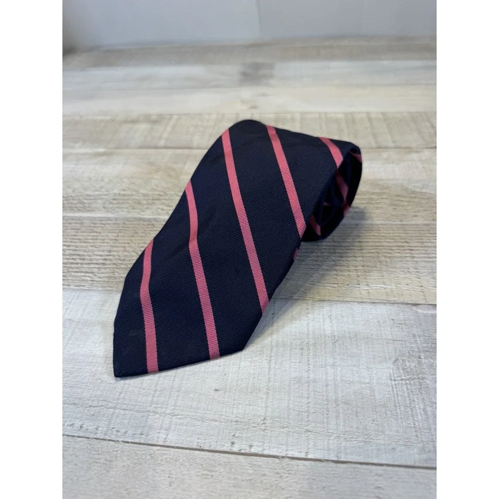 Brooks Brothers Makers Mens Silk Tie Navy Blue Pink Stripe Hand Made USA